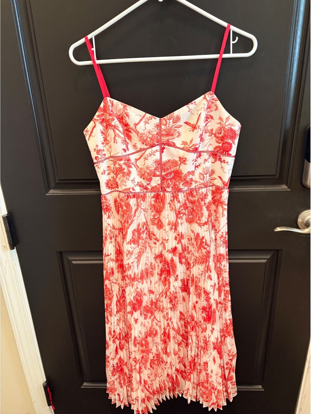 Club Monaco Red Floral Pleated Midi Dress Cottagecore Size 6